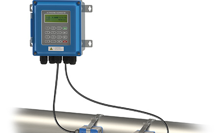 Wall mount type ultrasonic flow meter